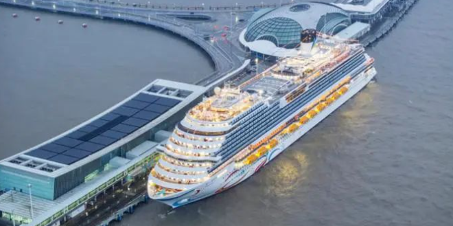 国产首艘大型邮轮出海试运营！！