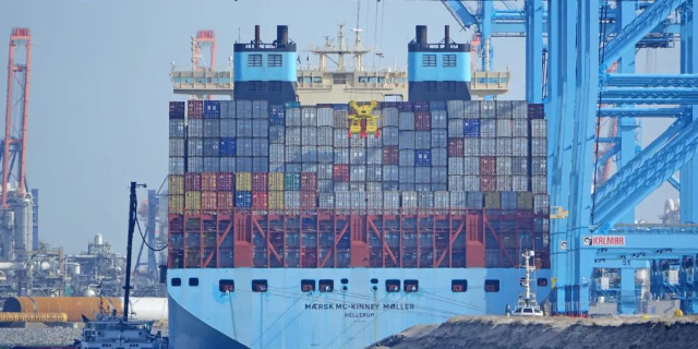 海运发货，，用集装箱海运运输怎样预防集装箱进水？？？